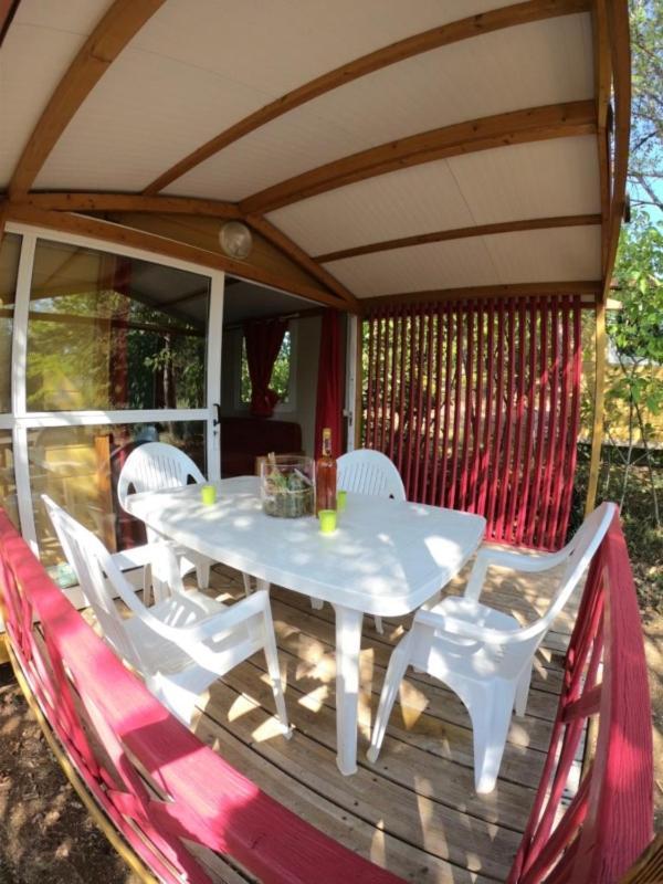 Camping Maeva Escapades Au P'Tit Bonheur Peyrillac-et-Millac Εξωτερικό φωτογραφία