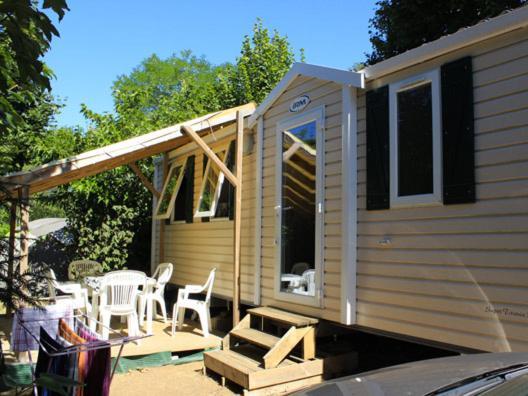 Camping Maeva Escapades Au P'Tit Bonheur Peyrillac-et-Millac Εξωτερικό φωτογραφία